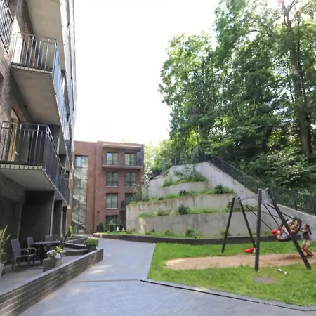 New Cozy Designer In Uzupis Walk To Old Town In A Luxury Building Garden View Balcony Apartman