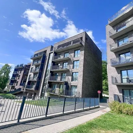 New Cozy Designer In Uzupis Walk To Old Town In A Luxury Building Garden View Balcony Вильнюс