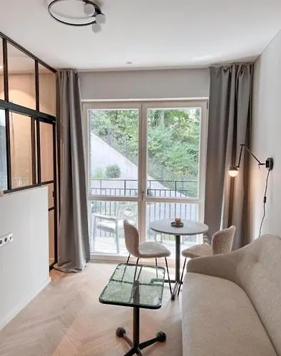 Апартаменты New Cozy Designer In Uzupis Walk To Old Town In A Luxury Building Garden View Balcony *