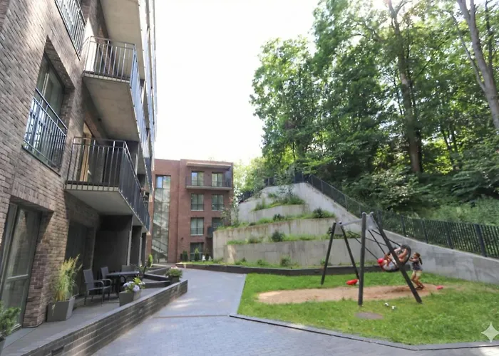 New Cozy Designer In Uzupis Walk To Old Town In A Luxury Building Garden View Balcony Apartment